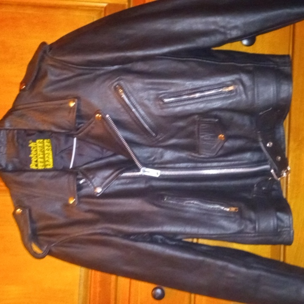 Protect leather motorcycle jacket sz 40